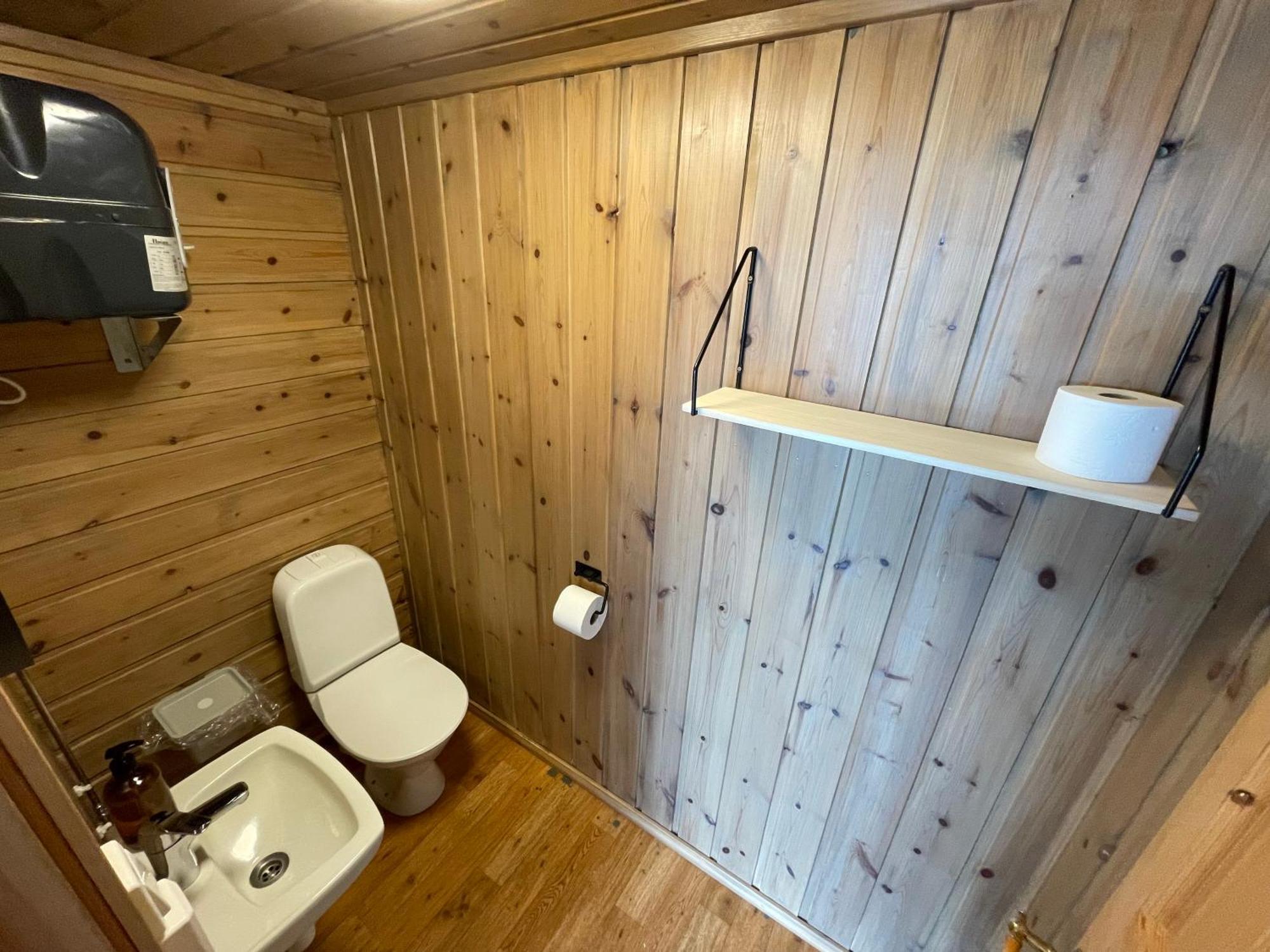 Fugelvagen, Cabins And Glamping Alvund Eksteriør bilde